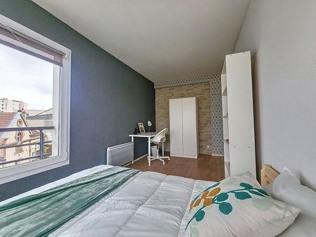 Appartement à louer - REIMS AVENUE DE PARIS - Photo 2