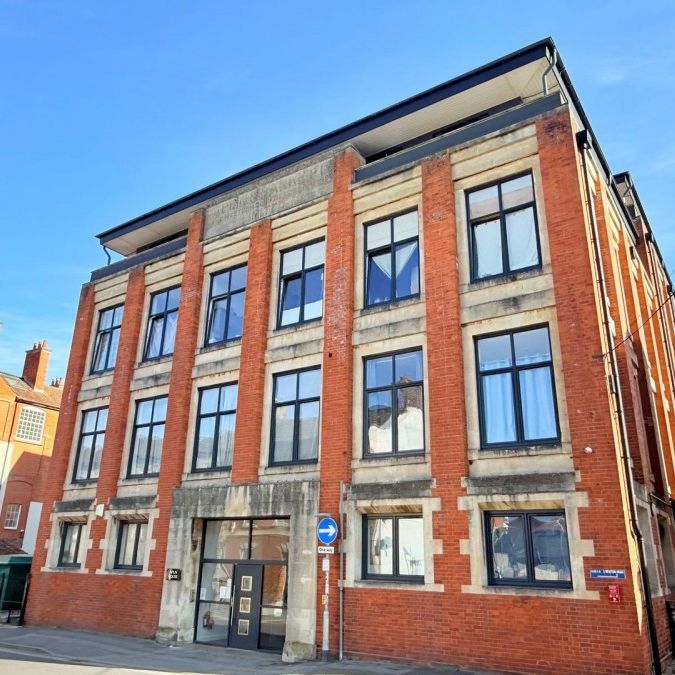 Newton Road, Yeovil, Somerset - Photo 1