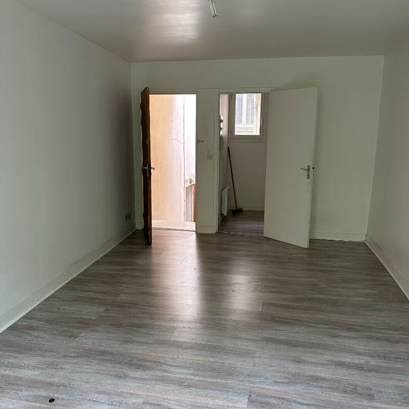 Location appartement 1 pièce, 26.80m², Bolbec - Photo 1