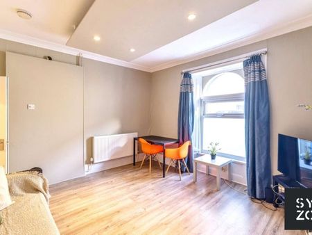 Nelson Street Room 4 - Photo 3