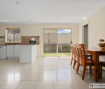 Modern, Low-Maintenance Living in a Quiet Street - Photo 4