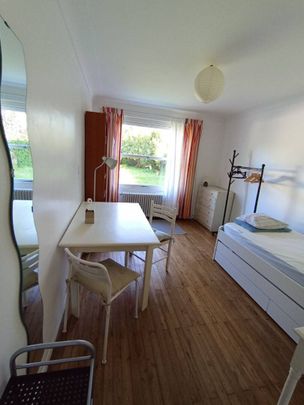 Studio autonome sur jardin chez l habitant. - Photo 1