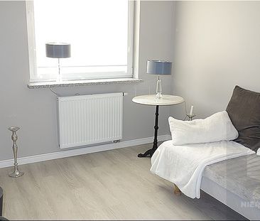 Apartament 2 pok. z balkonem, centrum - Photo 3