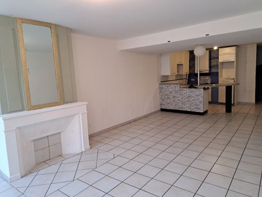 Location Appartement 4 pièces 103m² - Photo 1