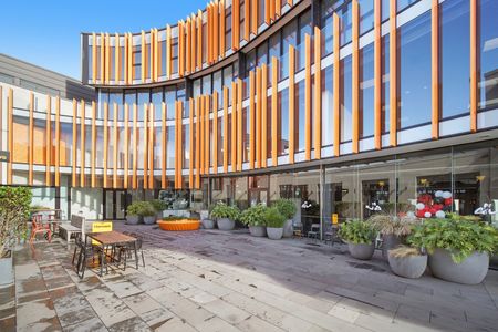 Modern One-Bedroom Apartment – The Orange City-Fringe Living - Photo 5