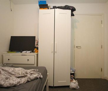 2 bedroom ground floor flat to rent - Photo 5