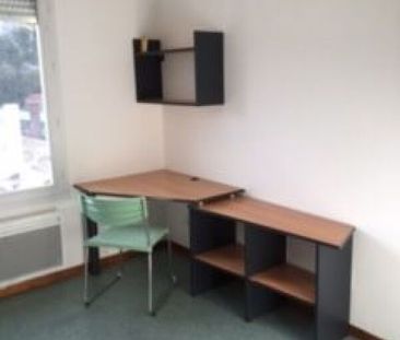 Location Appartement 1 pièce 17m² ST ETIENNE 42000 - Photo 4