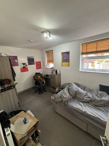 208 DAWLISH ROAD - Photo 4