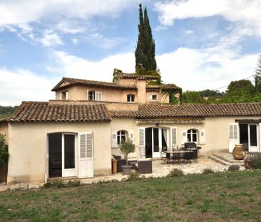 VILLA DE 154 M2 A MOUGINS CHEMIN DU CHATEAU - Photo 3