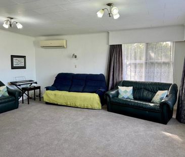 Spacious family living in the heart of Bay ... - Photo 1