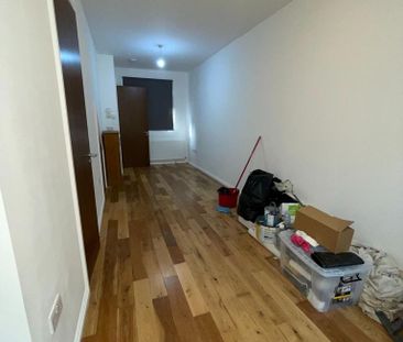 4 bedroom terraced house to rent - Photo 6