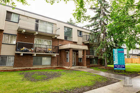 Salem Court Apartments - Photo 2