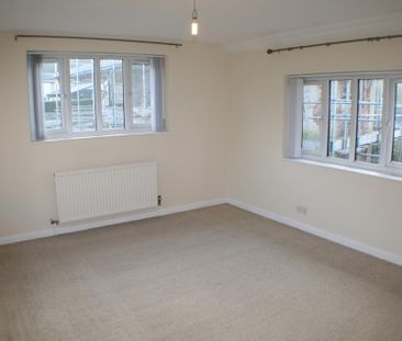 2 bedroom cottage to rent - Photo 3