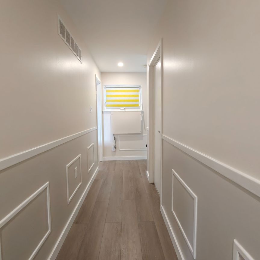 For Lease - 1443 Glen Rutley Circle, Mississauga, Ontario - Photo 1