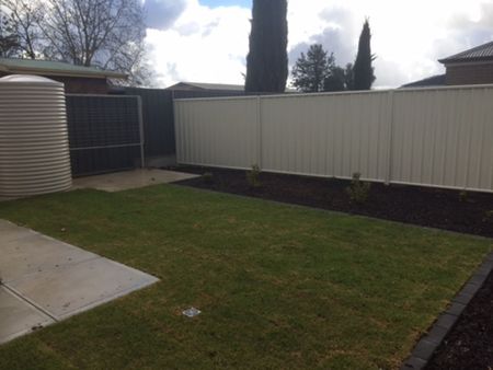 Modern 3-Bedroom Home in a Quiet, Convenient Location - Photo 2