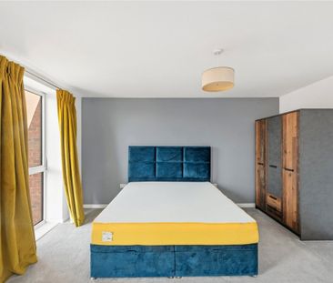 Bathurst Square, N15, London - Photo 5
