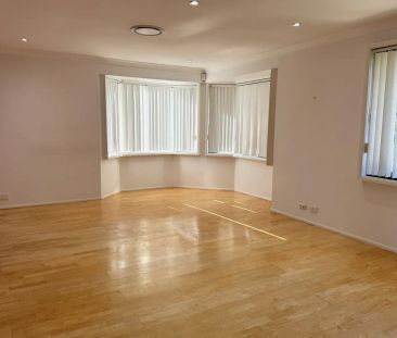 “Spacious 5-Bedroom Home in Family-Friendly Kellyville” - Photo 1