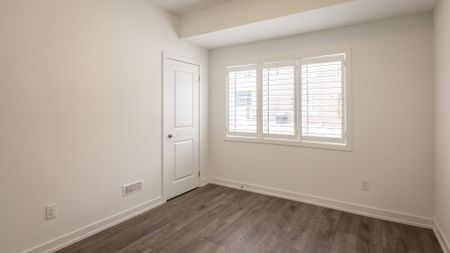 For Lease - 400 Finch Avenue Unit# 41, Pickering, Ontario - Photo 2