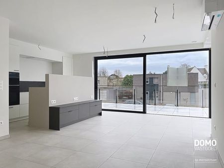 Appartement te huur - Foto 2