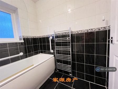 1 bedroom in a house share to rent - Photo 5