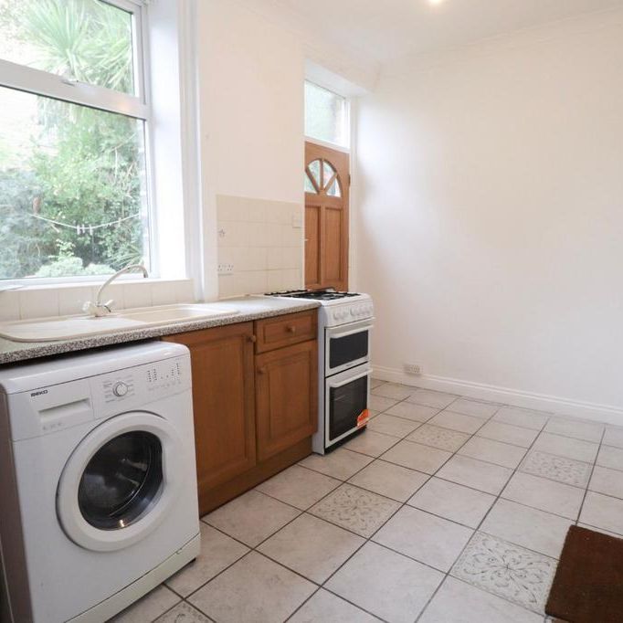 2 bedroom house to rent - Photo 1