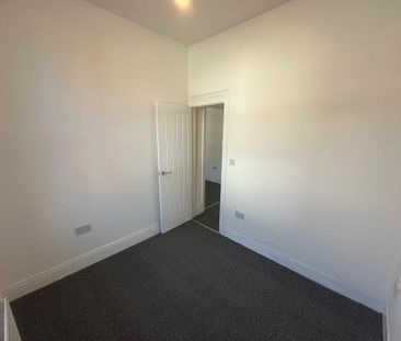 4 bedroom maisonette to rent - Photo 4