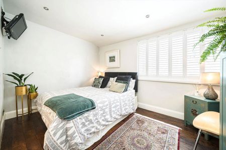 4 bedroom terraced house to rent - Photo 3