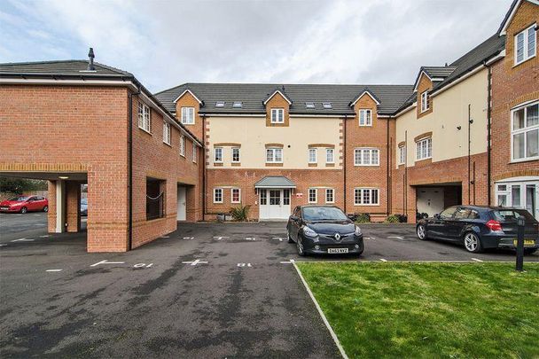 2 bedroom apartment to rent - Photo 1