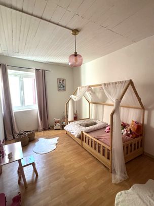 EYRAGUES - Maison de village avec 3 chambres et cour., - Photo 1