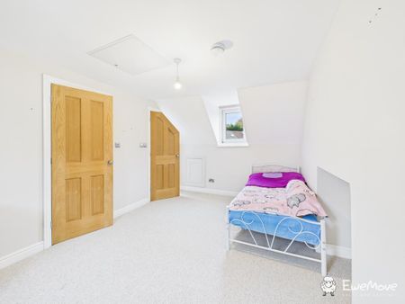 3 bedroom terraced house to rent - Photo 4