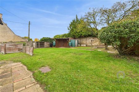 2 bedroom end of terrace house to rent - Photo 3