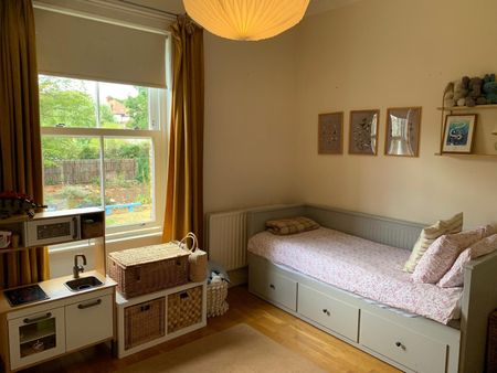2 Bed Flat, Dartmouth Road, SE26 - Photo 4