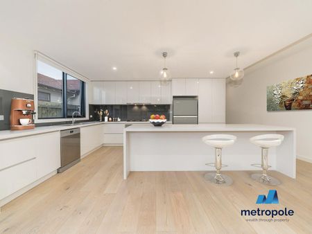 3B Malcolm Street, MCKINNON, VIC - Photo 5