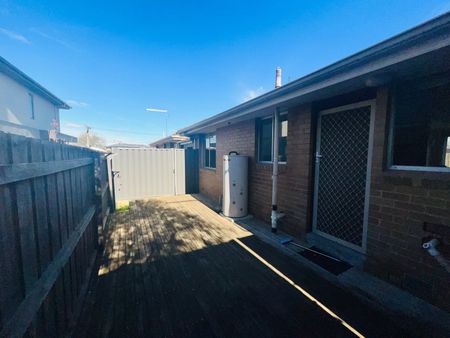 1/46 Alexander Street, Avondale Heights VIC 3034 - Photo 4