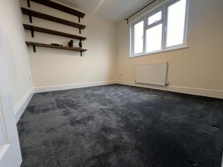 5 bedroom terraced house to rent - Photo 4