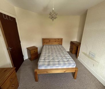 4 bedroom house to rent - Photo 3