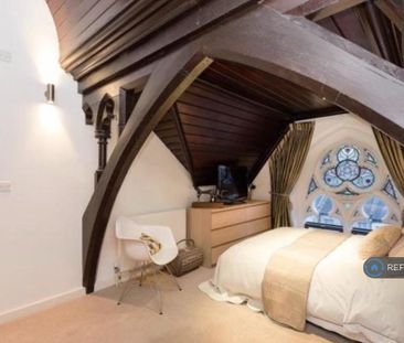 2 bedroom penthouse to rent - Photo 5