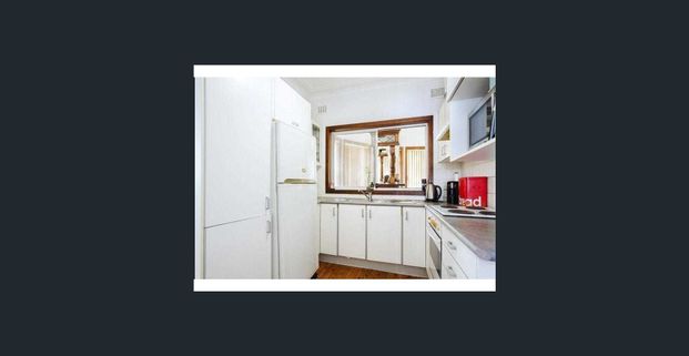 🏡 For Rent – Comfortable Family Living in a Prime Location! - Photo 1