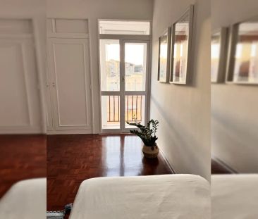 Room in a shared 6-bedroom apartment for rent in Lisbon. - Foto 6