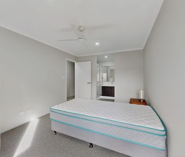 MODERN LIVING IN A CONVENIENT LOCATION - Photo 1