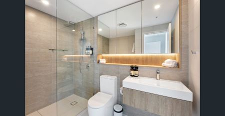 Extraordinary Furnished High-Level Apartment with Beautiful Ocean View! - Photo 3