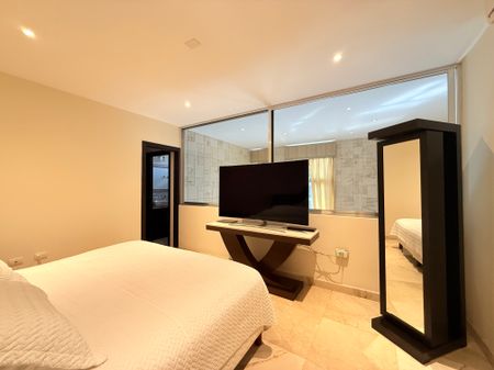 RENTA TOWNHOUSE DE LUJO 3 RECAMRAS EN MONTEBELLO - Photo 2
