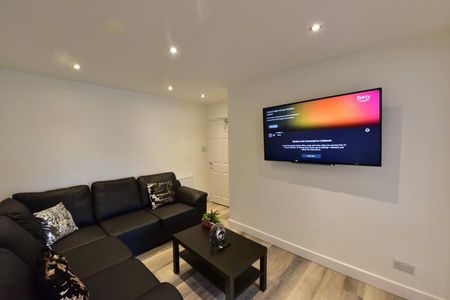 Raven Road, Hyde Park - Photo 2