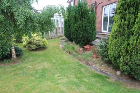 21 Ballylenaghan Heights, Off Saintfield Road, Belfast, BT8 6WH - Photo 3