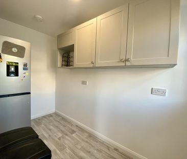 3 bedroom detached bungalow to rent - Photo 1