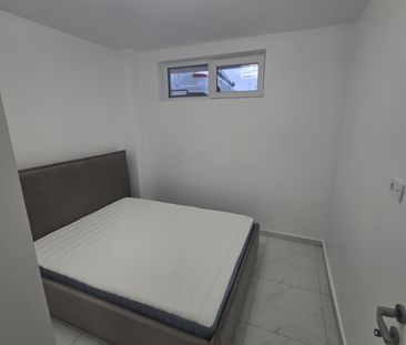 Garsonieră de închiriat, balcon și utilată | Parcare privata | Liber - Photo 4