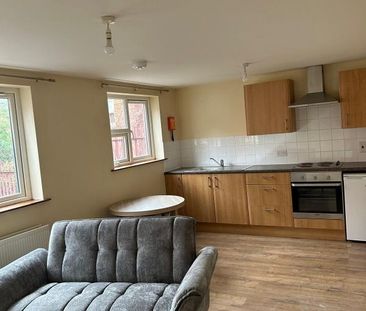 33 Camden Street, Apt 3, Belfast BT9 6AT - Photo 5