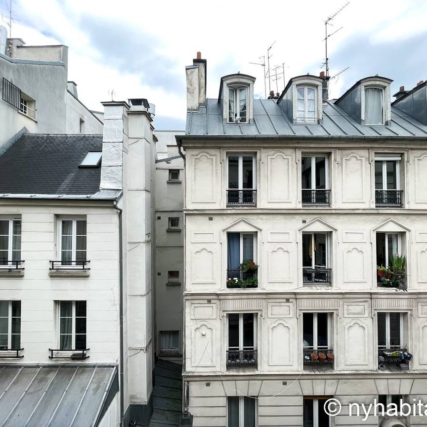 Logement à Paris, Location meublée - Photo 1