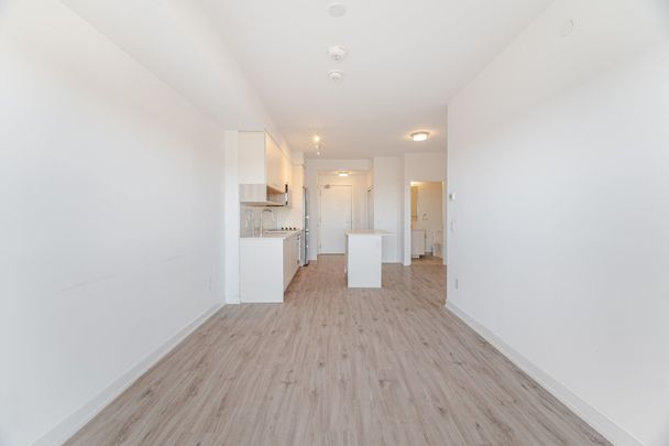 For Lease - 3005 Pine Glen Road Unit# 614, Oakville, Ontario - Photo 1