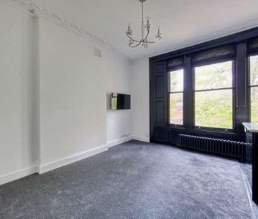 Cromwell Road, Teddington, TW11 - Photo 2